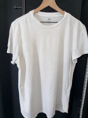H&M White Crew Neck Short Sleeve Tee
